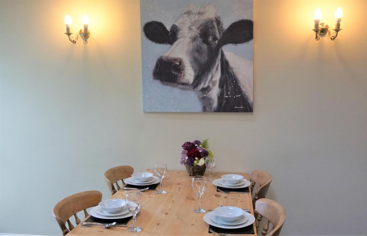 Sheep Dip Cottage - 5* Cyfie Farm, With Log Burner And Private Hot Tub Llanfyllin Exterior foto